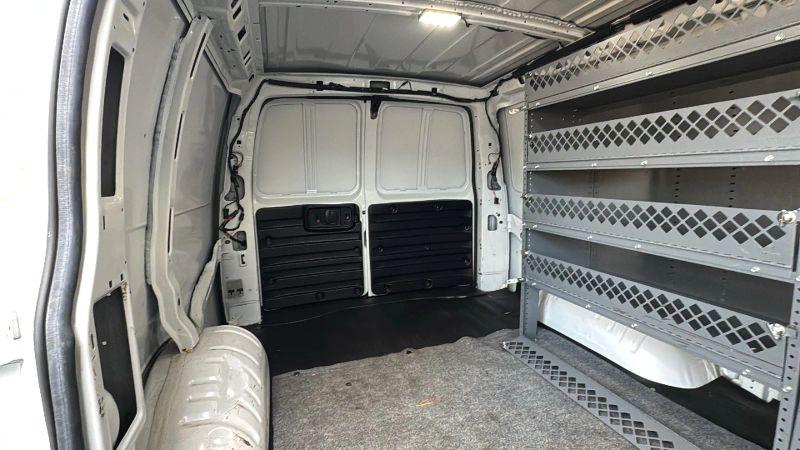 2022 GMC Savana Cargo RWD 2500 Regular Wheelbase Work Van