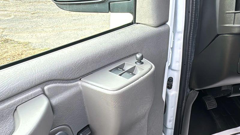 2022 GMC Savana Cargo RWD 2500 Regular Wheelbase Work Van