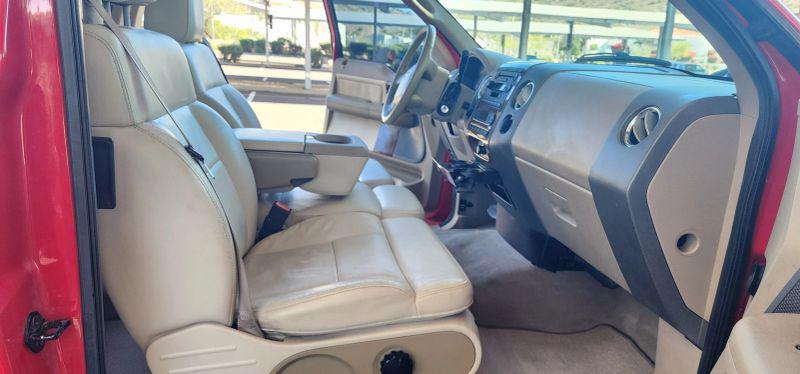 2004 Ford F-150 XLT
