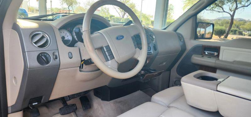 2004 Ford F-150 XLT