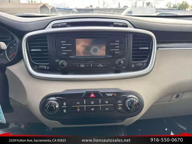 2017 Kia Sorento 2.4L LX