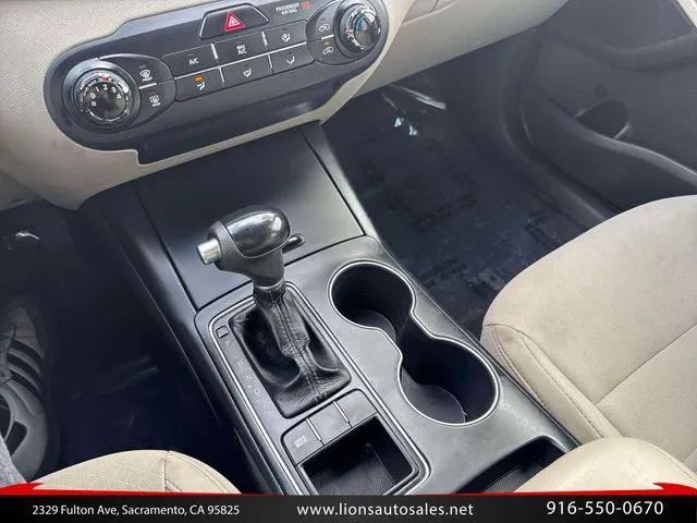 2017 Kia Sorento 2.4L LX