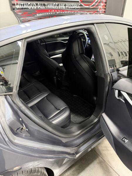 2018 Tesla Model S 75D