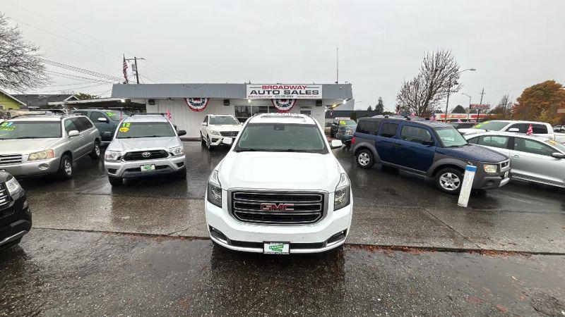 2017 GMC Yukon SLT