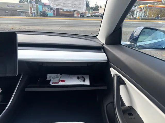 2019 Tesla Model 3 Standard Range Plus
