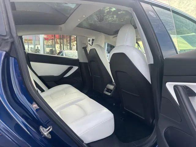 2019 Tesla Model 3 Standard Range Plus