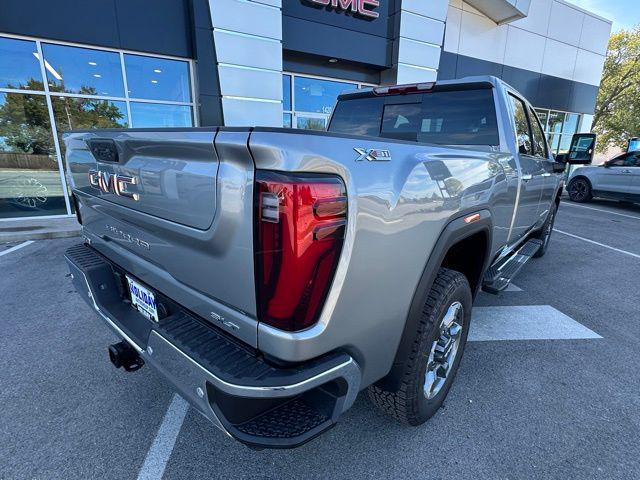 2026 GMC Sierra 2500HD Crew Cab, Standard Bed, SLT, 4WD