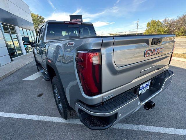 2026 GMC Sierra 2500HD Crew Cab, Standard Bed, SLT, 4WD