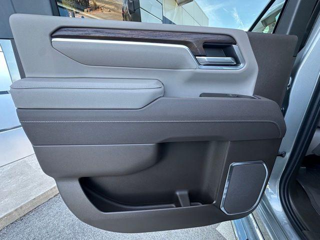 2026 GMC Sierra 2500HD Crew Cab, Standard Bed, SLT, 4WD
