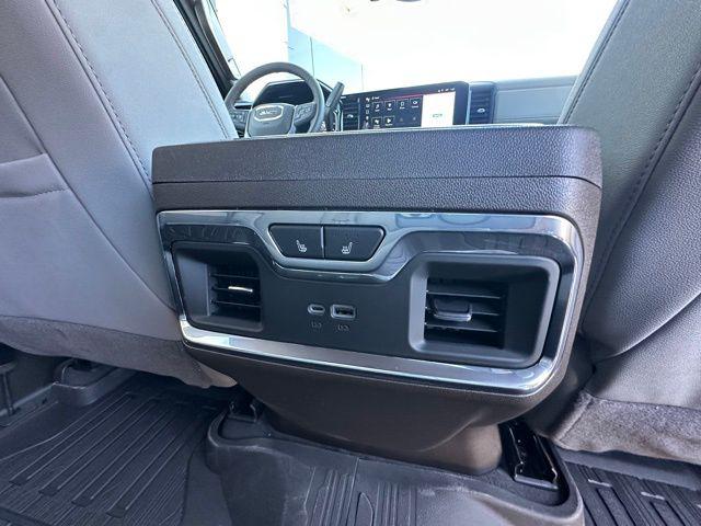 2026 GMC Sierra 2500HD Crew Cab, Standard Bed, SLT, 4WD