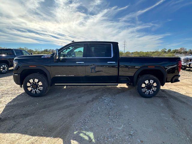 2026 GMC Sierra 2500HD Crew Cab, Standard Bed, Denali, 4WD