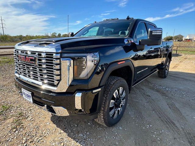2026 GMC Sierra 2500HD Crew Cab, Standard Bed, Denali, 4WD
