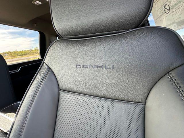 2026 GMC Sierra 2500HD Crew Cab, Standard Bed, Denali, 4WD