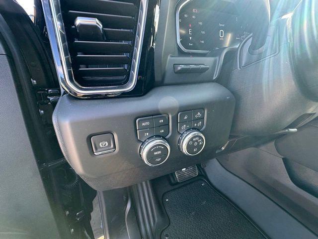 2026 GMC Sierra 2500HD Crew Cab, Standard Bed, Denali, 4WD