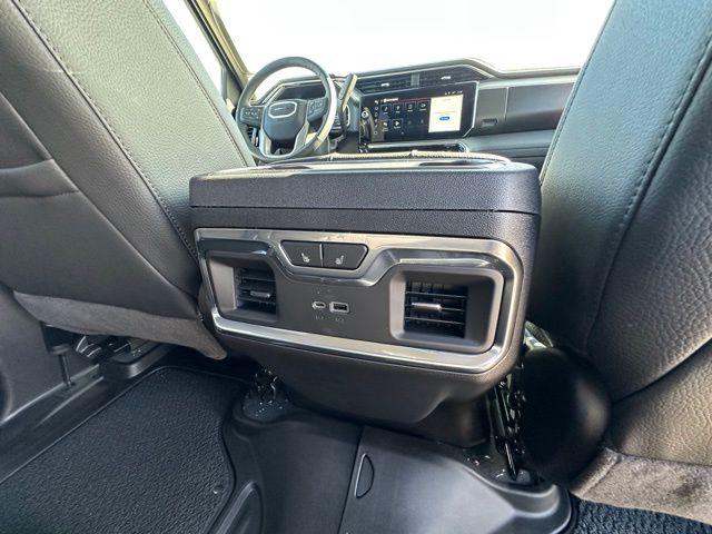2026 GMC Sierra 2500HD Crew Cab, Standard Bed, Denali, 4WD