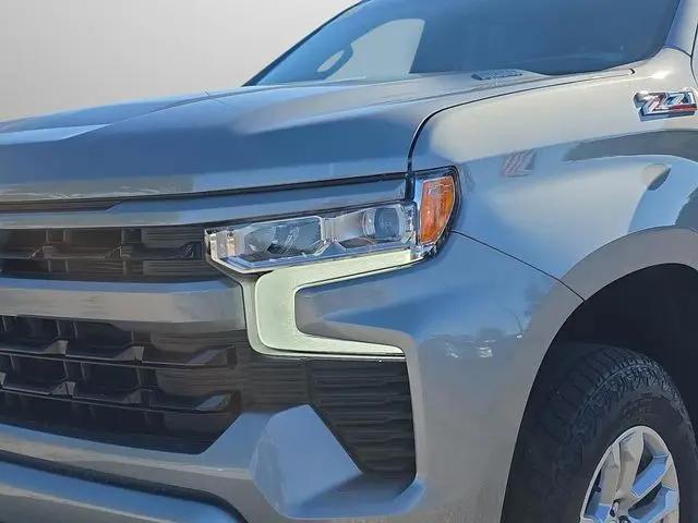 2026 Chevrolet Silverado 1500 4WD Crew Cab Short Bed RST