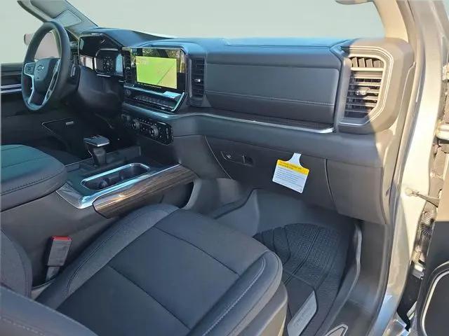 2026 Chevrolet Silverado 1500 4WD Crew Cab Short Bed RST