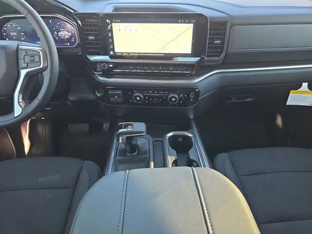 2026 Chevrolet Silverado 1500 4WD Crew Cab Short Bed RST