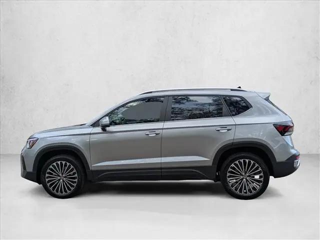 2026 Volkswagen Taos SE