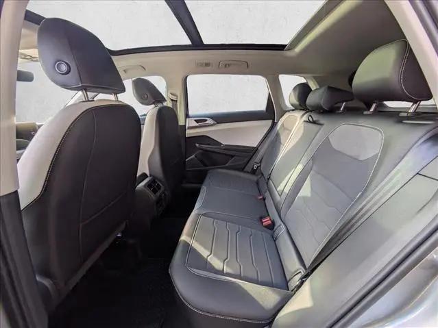 2026 Volkswagen Taos SE