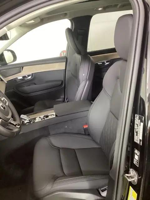 2026 Volvo XC90 Plus, B6 AWD Gas (mild hybrid), Gasoline, Bright, 7 Seats