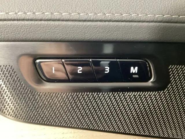 2026 Volvo XC90 Plus, B6 AWD Gas (mild hybrid), Gasoline, Bright, 7 Seats