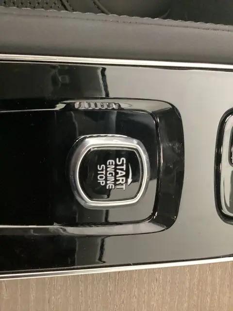 2026 Volvo XC90 Plus, B6 AWD Gas (mild hybrid), Gasoline, Bright, 7 Seats