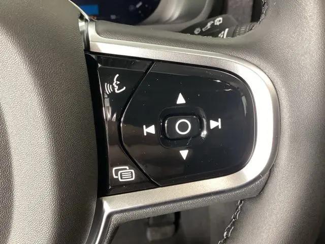 2026 Volvo XC90 Plus, B6 AWD Gas (mild hybrid), Gasoline, Bright, 7 Seats
