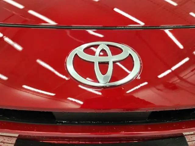 2026 Toyota Prius LE