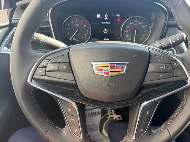 2026 Cadillac XT5 Premium Luxury FWD