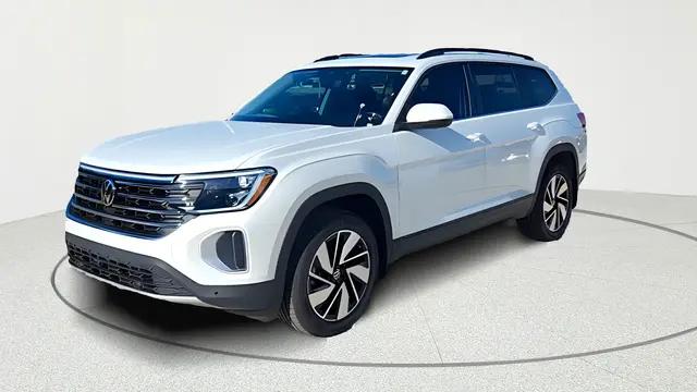 2026 Volkswagen Atlas SE with Technology