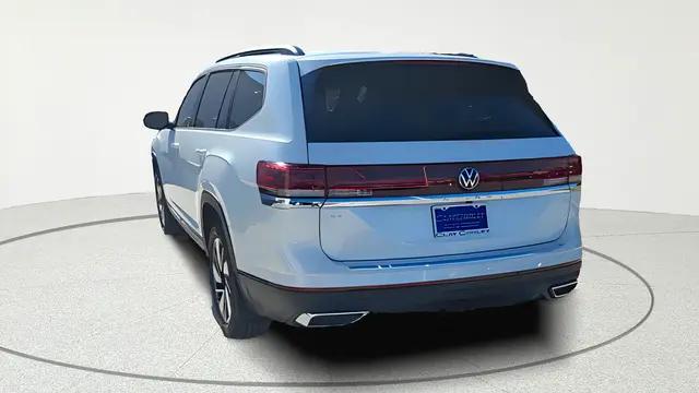 2026 Volkswagen Atlas SE with Technology