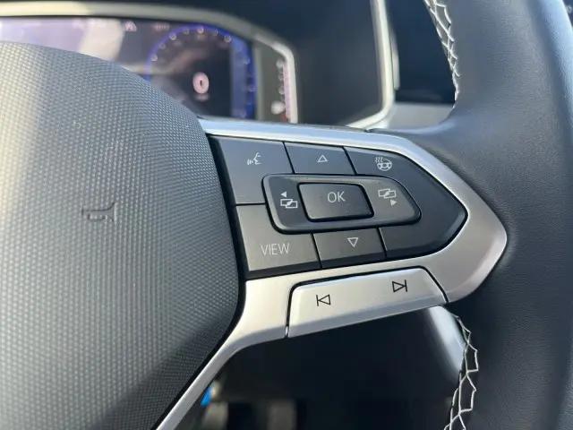 2026 Volkswagen Taos SEL