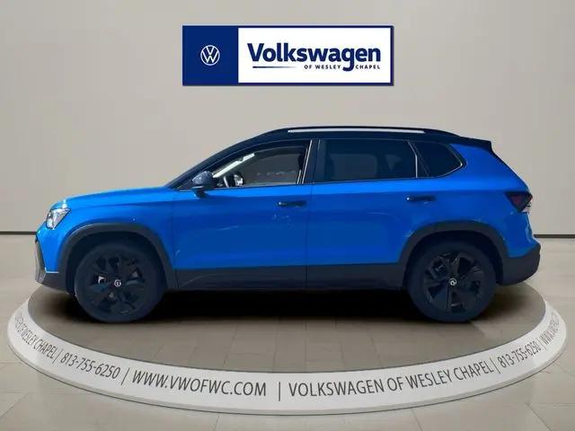 2026 Volkswagen Taos SE Black
