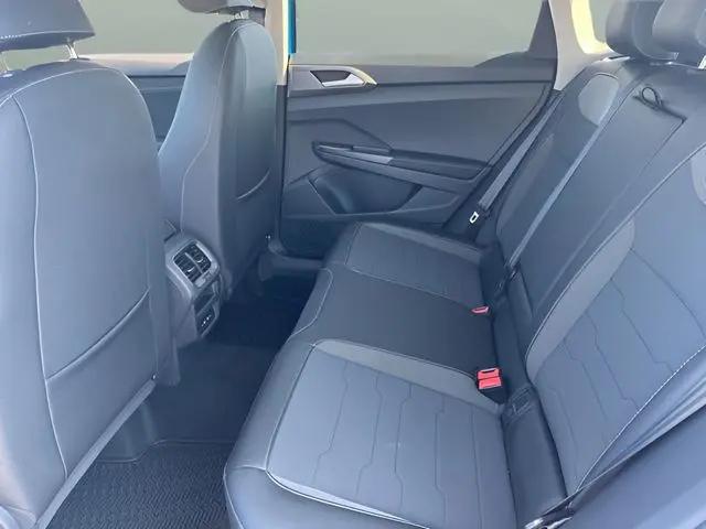 2026 Volkswagen Taos SE Black