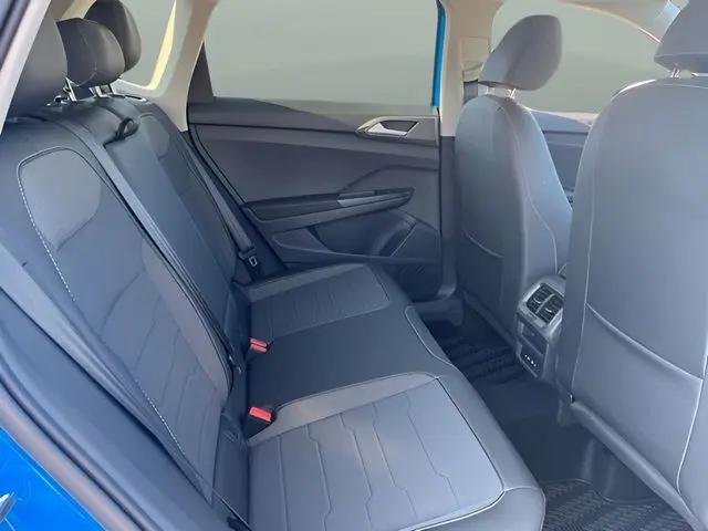 2026 Volkswagen Taos SE Black