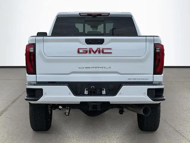 2026 GMC Sierra 2500HD Crew Cab, Standard Bed, Denali, 4WD