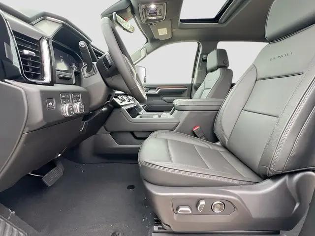 2026 GMC Sierra 2500HD Crew Cab, Standard Bed, Denali, 4WD