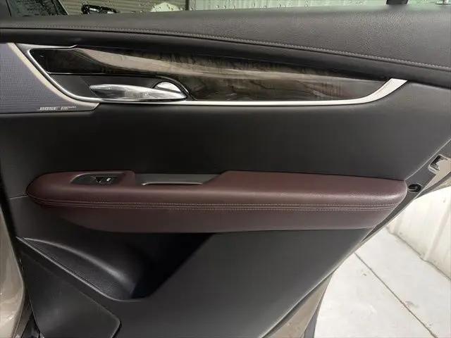 2023 Cadillac XT6 FWD Premium Luxury