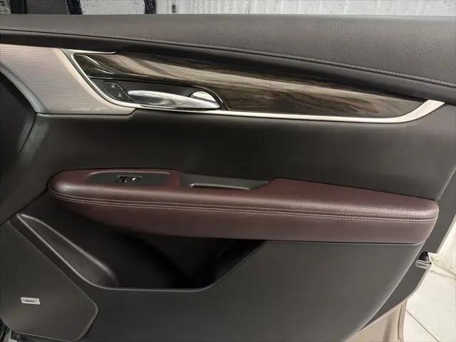 2023 Cadillac XT6 FWD Premium Luxury