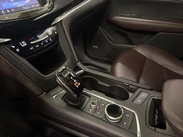 2023 Cadillac XT6 FWD Premium Luxury