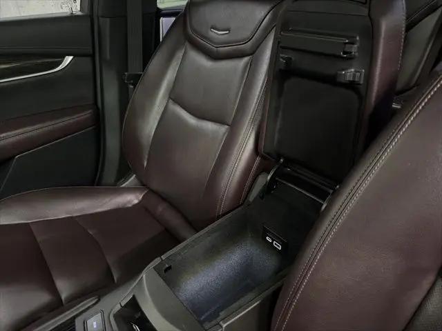 2023 Cadillac XT6 FWD Premium Luxury