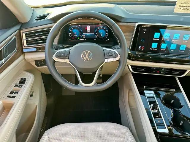 2026 Volkswagen Atlas SE with Technology