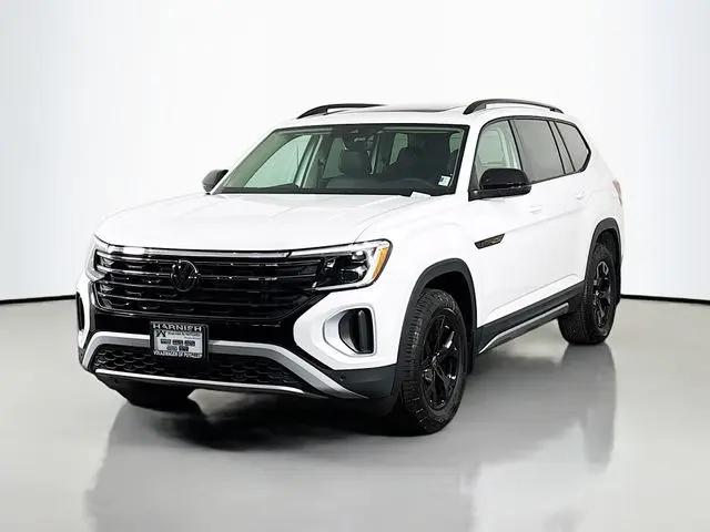 2026 Volkswagen Atlas Peak Edition