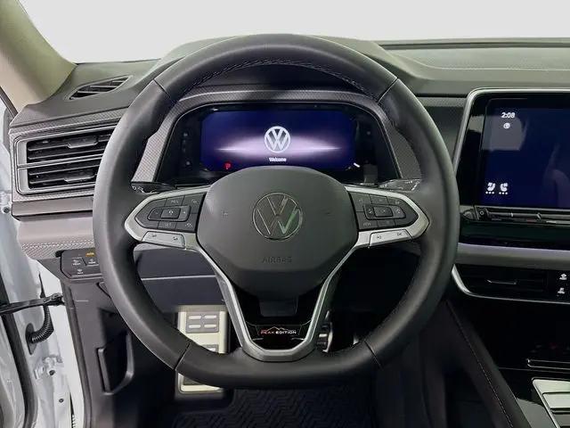 2026 Volkswagen Atlas Peak Edition