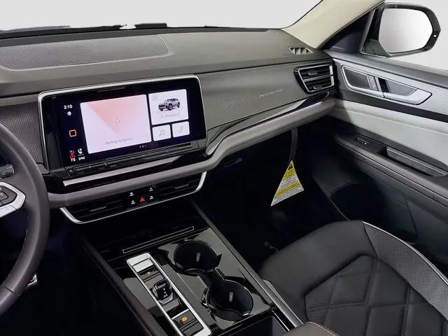2026 Volkswagen Atlas Peak Edition