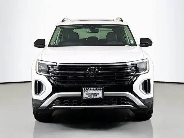 2026 Volkswagen Atlas Peak Edition