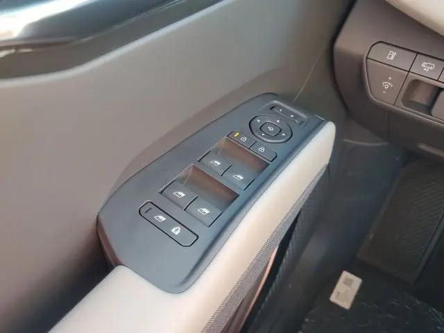 2026 Kia EV9 Land