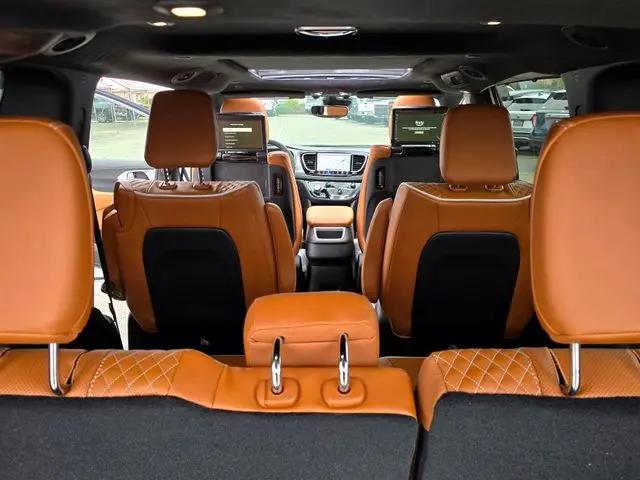 2026 Chrysler Pacifica Pinnacle