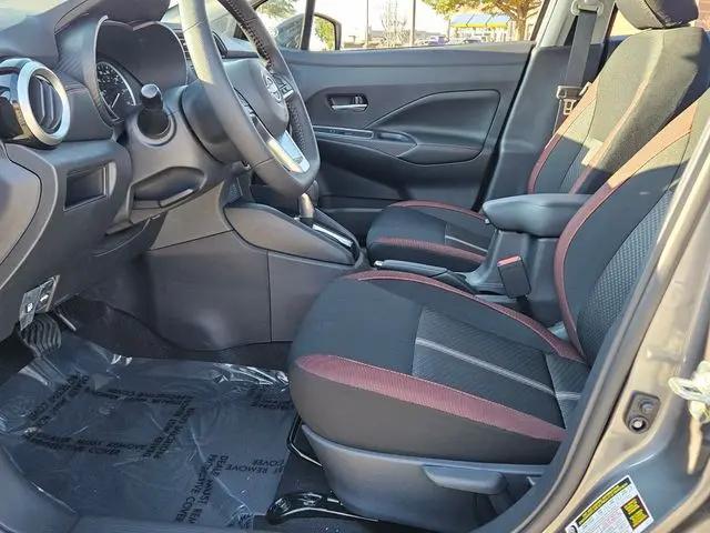 2025 Nissan Versa 1.6 SR